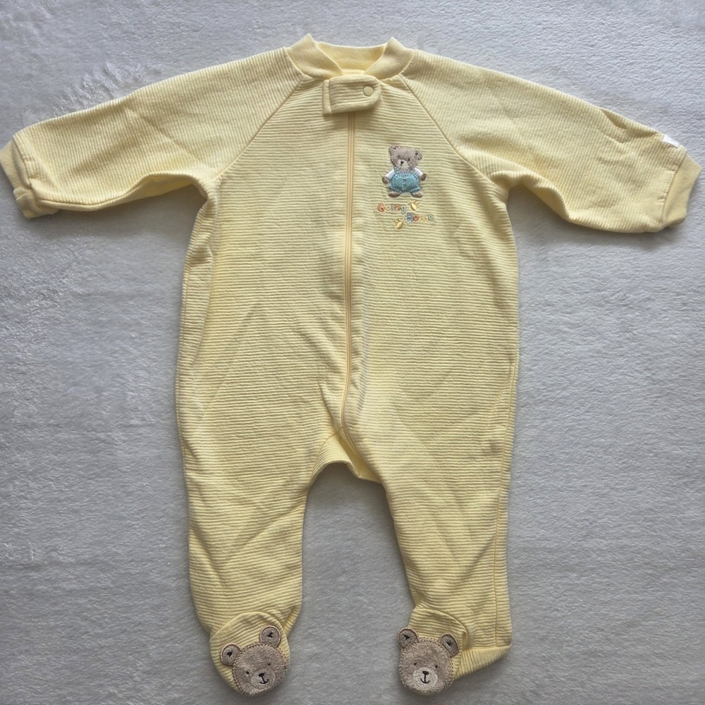 Vintage Carters Sleeper 3-6 Mths Bear Going Home Welcome To The family Zip